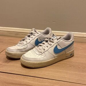 Nike Air Force Low 1 White University Blue Sneakers size 6.5 Men 8 Women